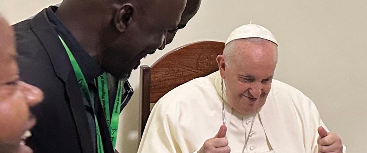 « L’ÉGLISE N’EST PAS UNE MULTINATIONALE DE LA SPIRITUALITÉ » Le pape François en conversation avec des jésuites du Congo et du Sud-Soudan