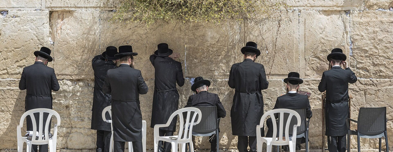 LES ULTRA-ORTHODOXES EN ISRAËL